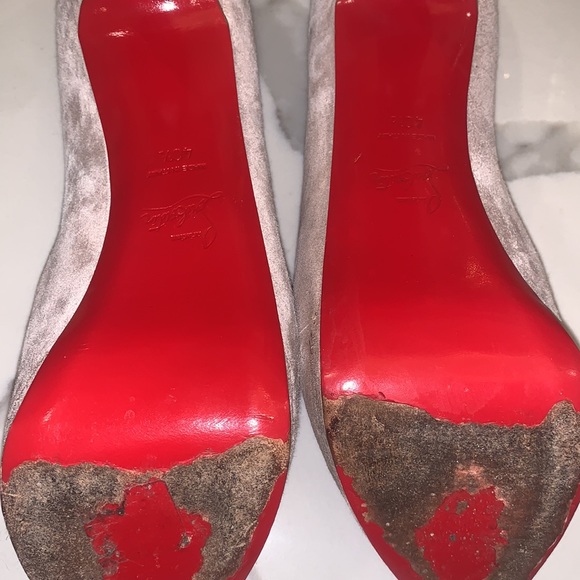 Louboutin peep toe suede size 40.5 - Picture 5 of 8